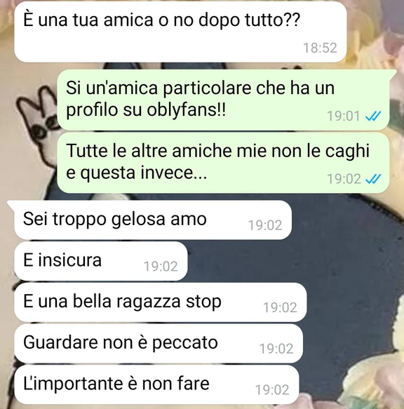 L’amica con of